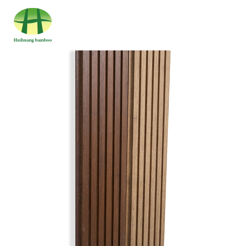 أرضيات من الخيزران ذات أخدود كبير